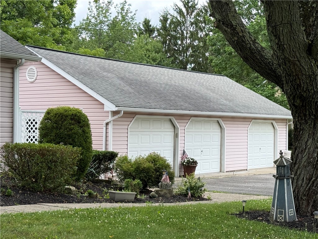 5122 Mccandless Rd