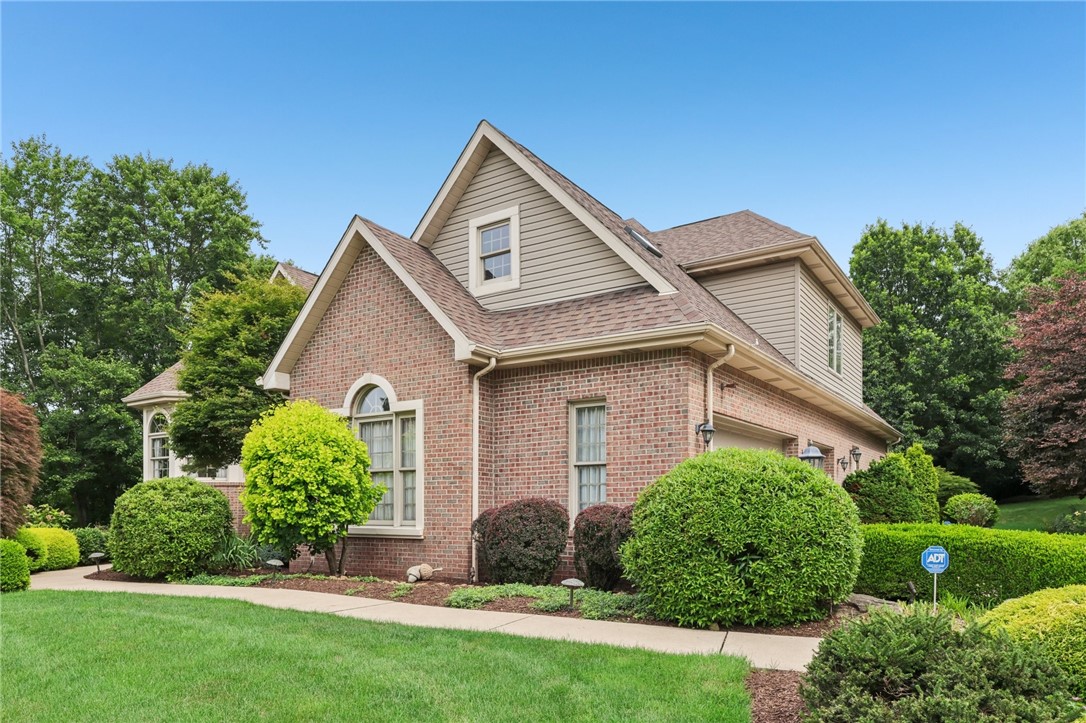 4094 Manor Oaks Ct