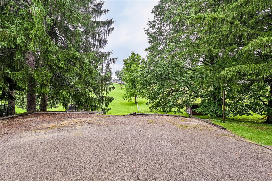 North Huntingdon, Pennsylvania 15642, United States, 4 Bedrooms Bedrooms, ,2 BathroomsBathrooms,Residential,Active,167883