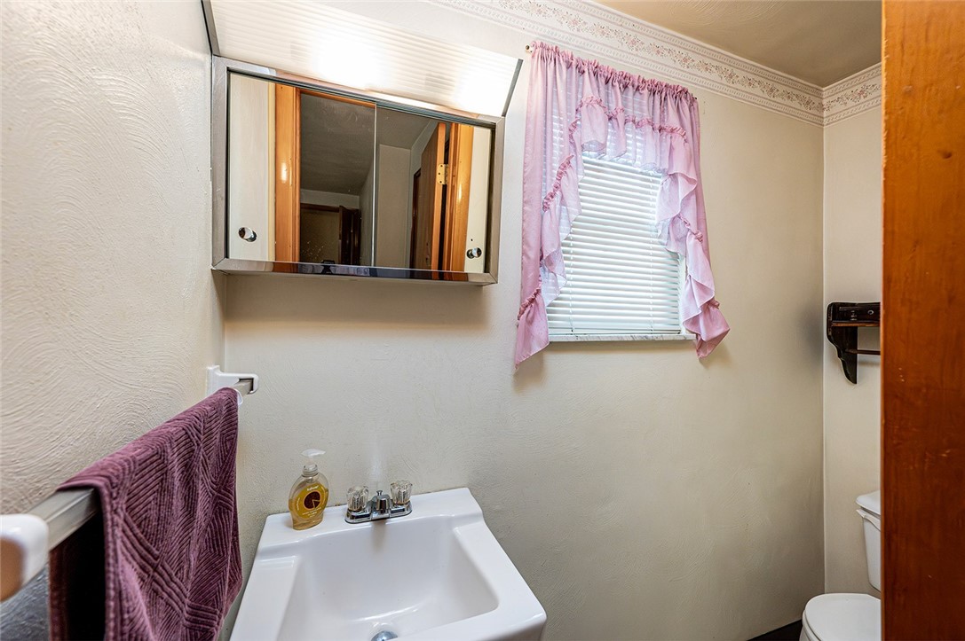 North Huntingdon, Pennsylvania 15642, United States, 4 Bedrooms Bedrooms, ,2 BathroomsBathrooms,Residential,Active,167883