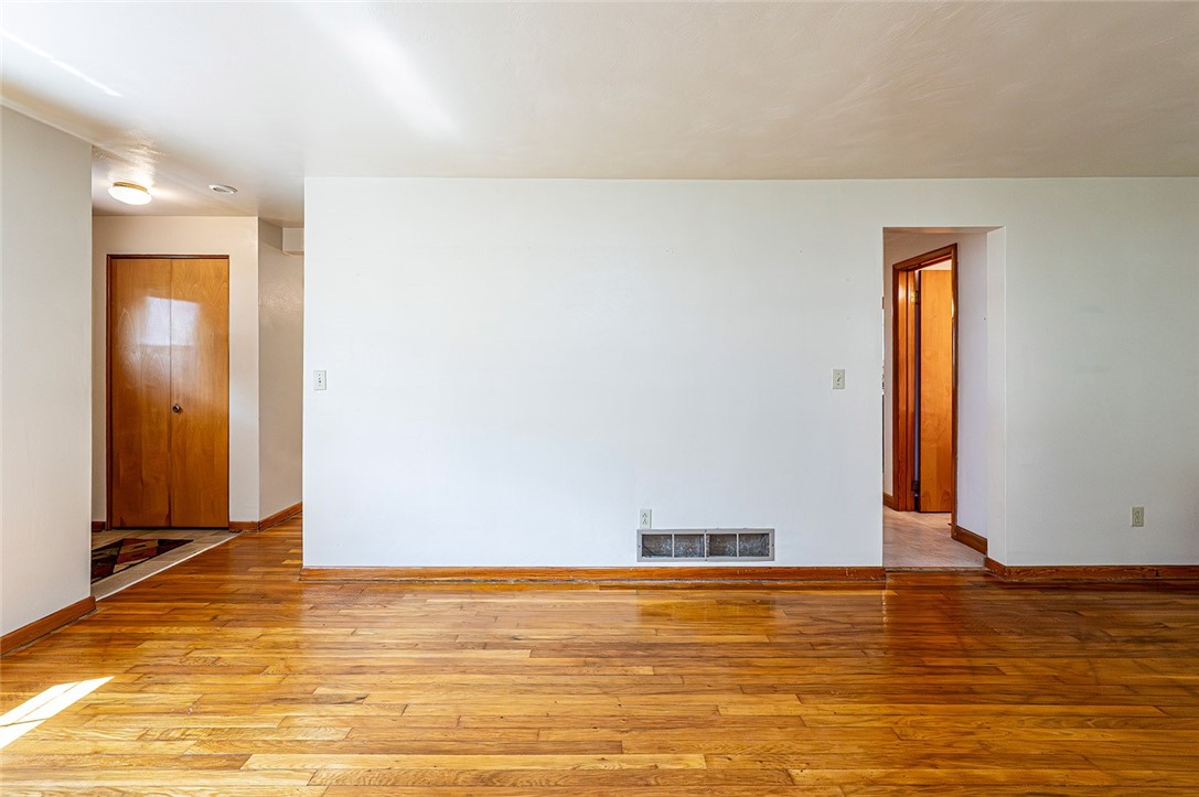 North Huntingdon, Pennsylvania 15642, United States, 4 Bedrooms Bedrooms, ,2 BathroomsBathrooms,Residential,Active,167883