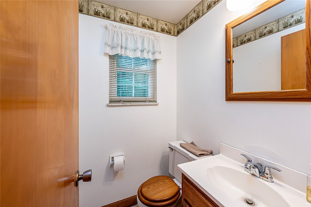 North Huntingdon, Pennsylvania 15642, United States, 4 Bedrooms Bedrooms, ,2 BathroomsBathrooms,Residential,Active,167883