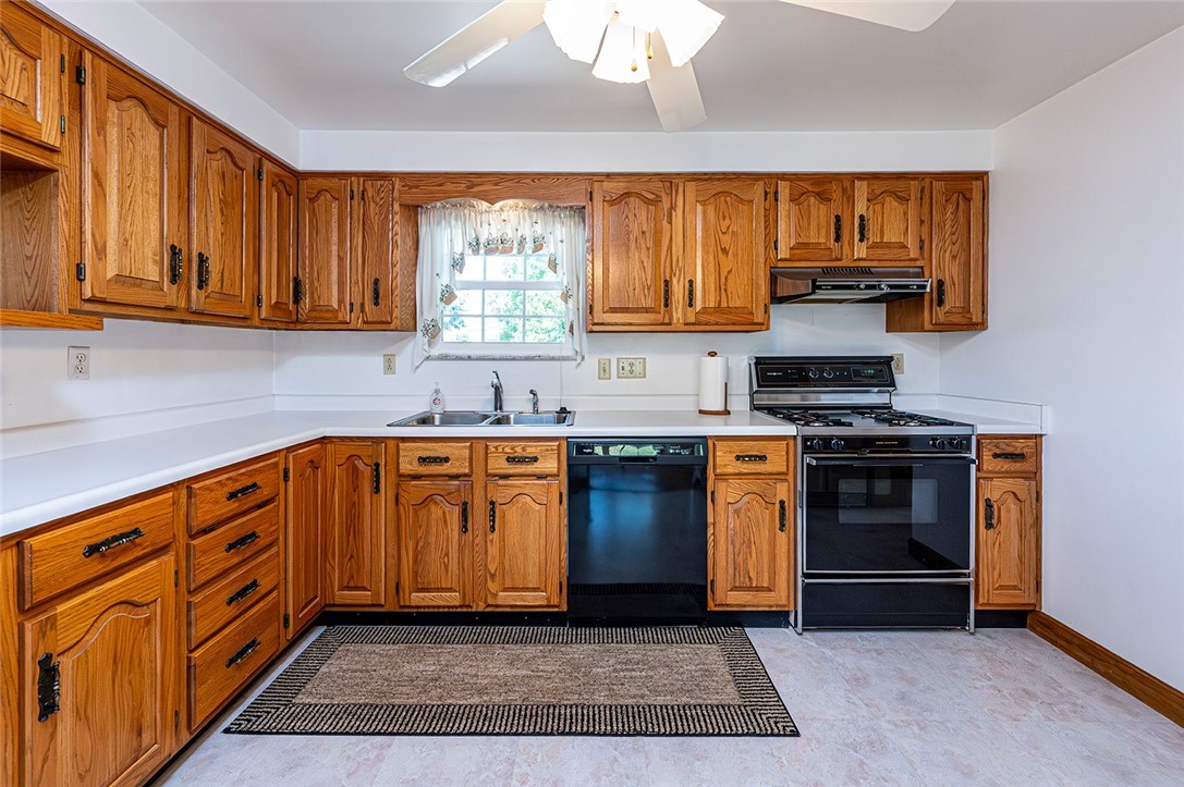 North Huntingdon, Pennsylvania 15642, United States, 4 Bedrooms Bedrooms, ,2 BathroomsBathrooms,Residential,Active,167883