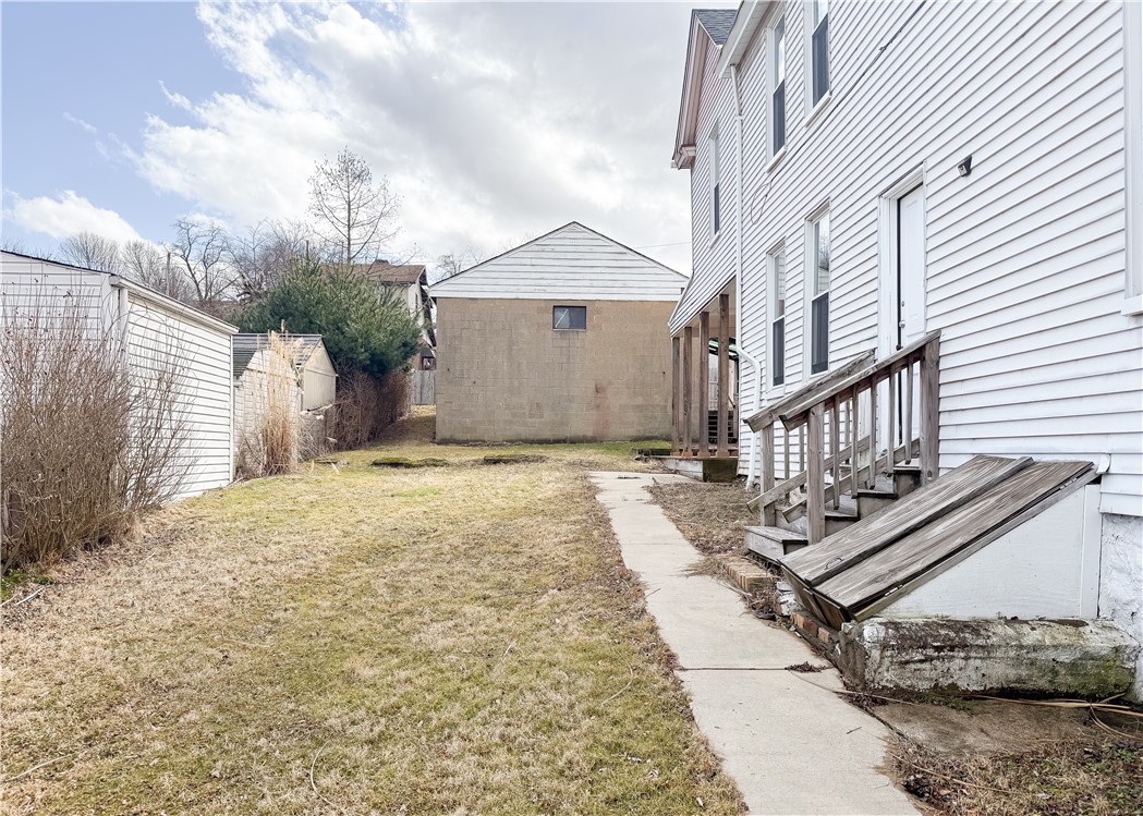 105 W 1st Ave, West Mifflin, Pennsylvania image 3