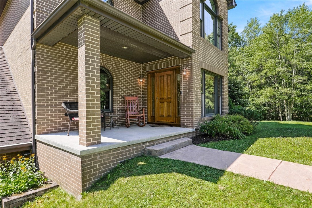 389 Stepping Stone Road