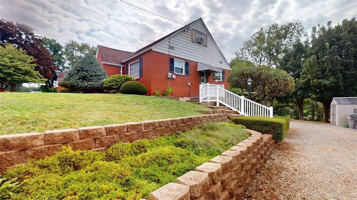 106 Dwellington Dr
