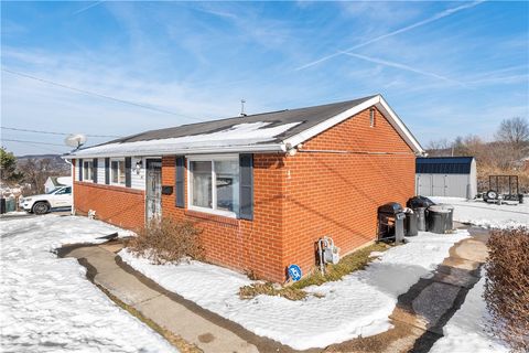 856 Horton St Clairton PA 15025