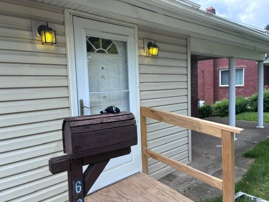 690 PARK AVE, PITTSBURGH, PA 15221 - Image 1824d7ac46ffb4604e1e48006e68f2cb/634043609