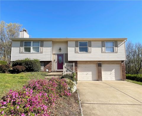 Photo of 314 Scottsdale Dr, Coraopolis, PA 15108 (MLS # 1751291)