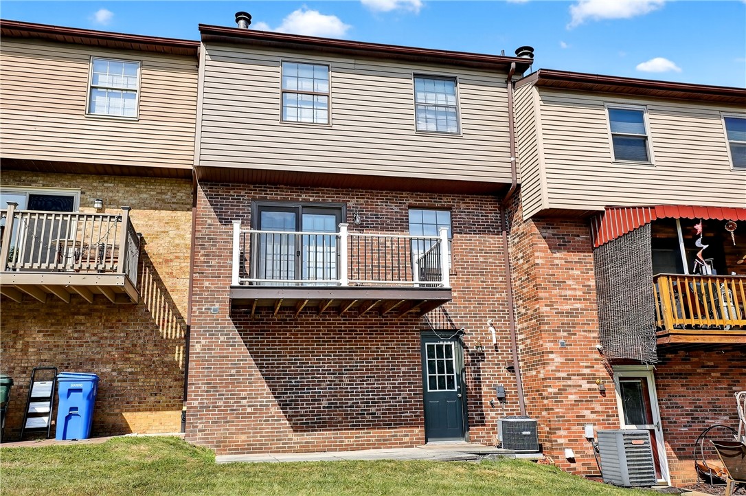 Whitehall, Pennsylvania 15236, United States, 3 Bedrooms Bedrooms, ,3 BathroomsBathrooms,Residential,Active,189557