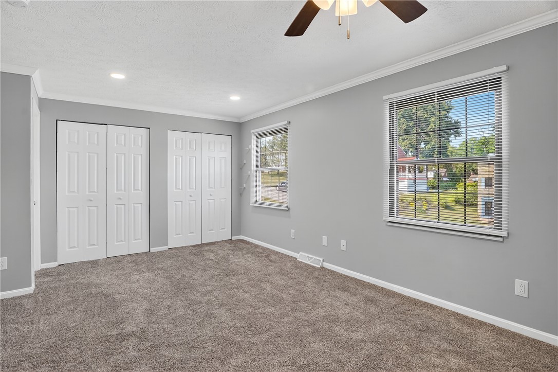 Whitehall, Pennsylvania 15236, United States, 3 Bedrooms Bedrooms, ,3 BathroomsBathrooms,Residential,Active,189557