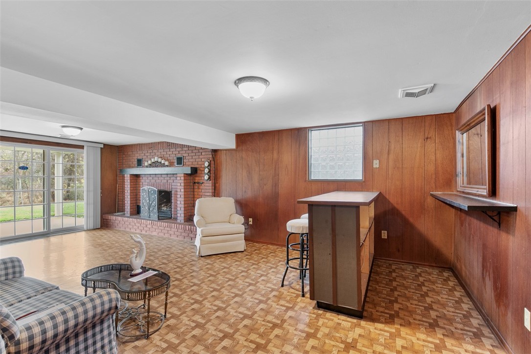 Delmont, Pennsylvania 15626, United States, 3 Bedrooms Bedrooms, ,2 BathroomsBathrooms,Residential,Active,234075