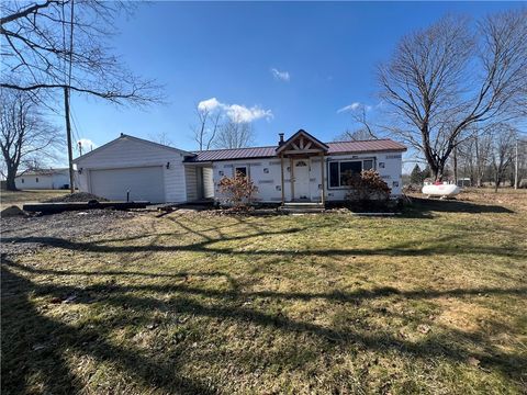 787 Greenfield Rd Lackawannock Twp PA 16137