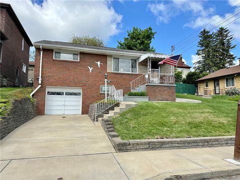 1410 Transverse Avenue Carrick PA 15210