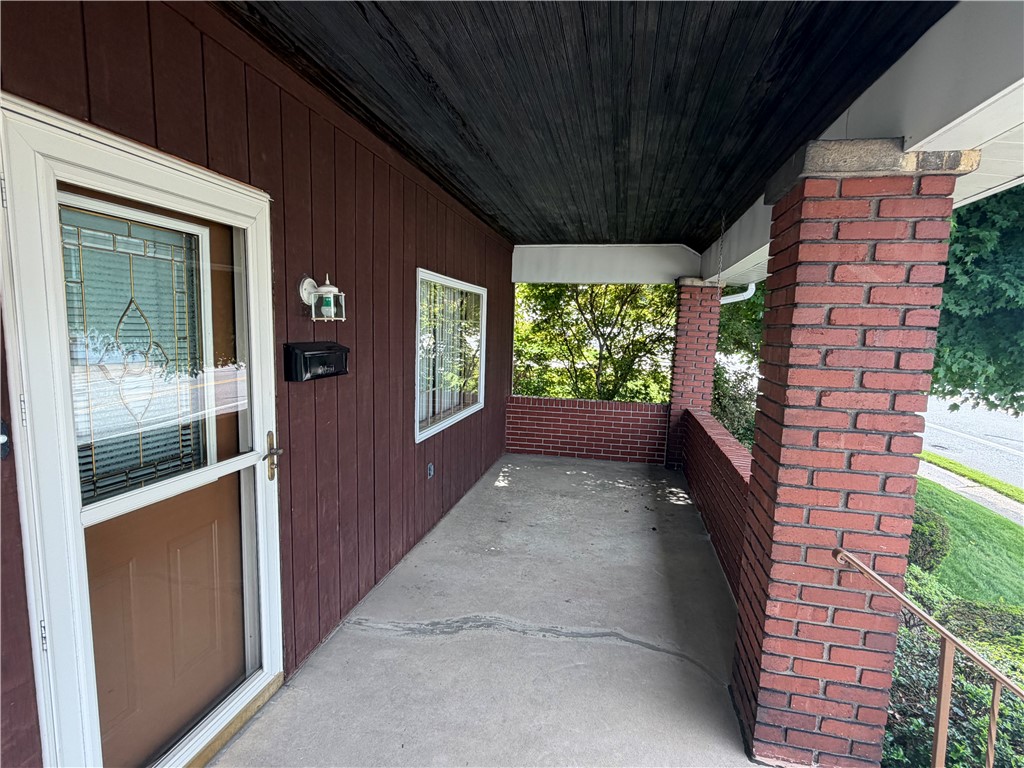 1041 4th Street