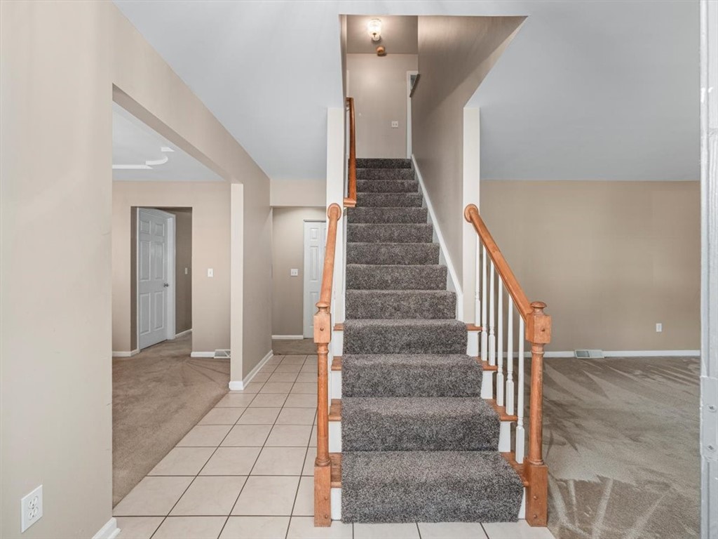 803 Trowbridge Place