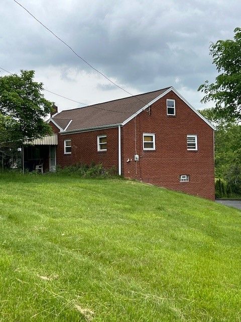 1829 Brodhead Rd Hopewell Twp PA 15001