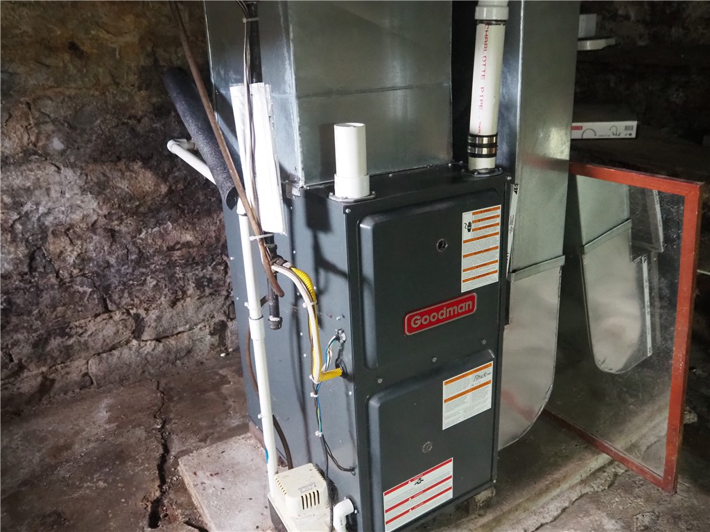 City Of But NE, Pennsylvania 16001, United States, 2 Bedrooms Bedrooms, ,1 BathroomBathrooms,Residential,Active,230696