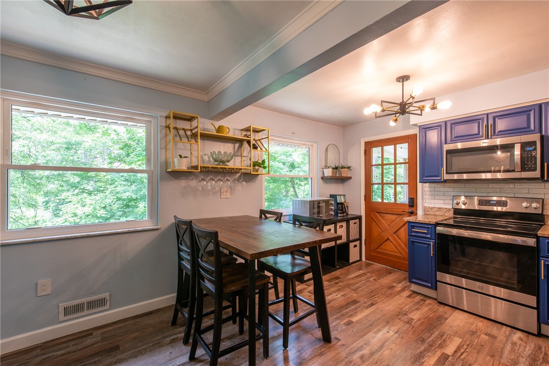 Penn Hills, Pennsylvania 15235, United States, 4 Bedrooms Bedrooms, ,3 BathroomsBathrooms,Residential,Contingent,152077