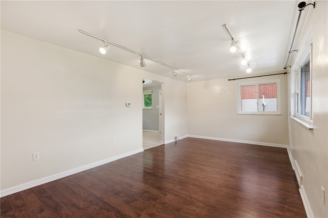 20 Florian Dr