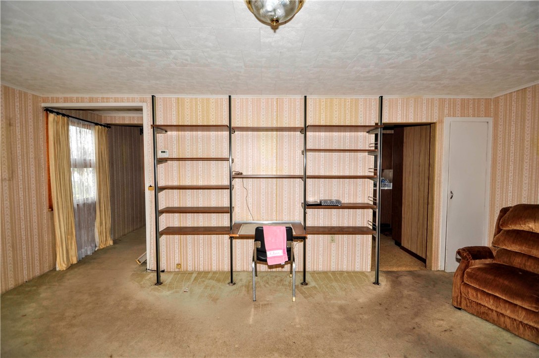 556 Thompson Ave Ave, Clairton, Pennsylvania image 4