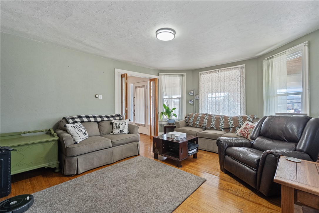 217 W Main Street St, West Newton, Pennsylvania image 9