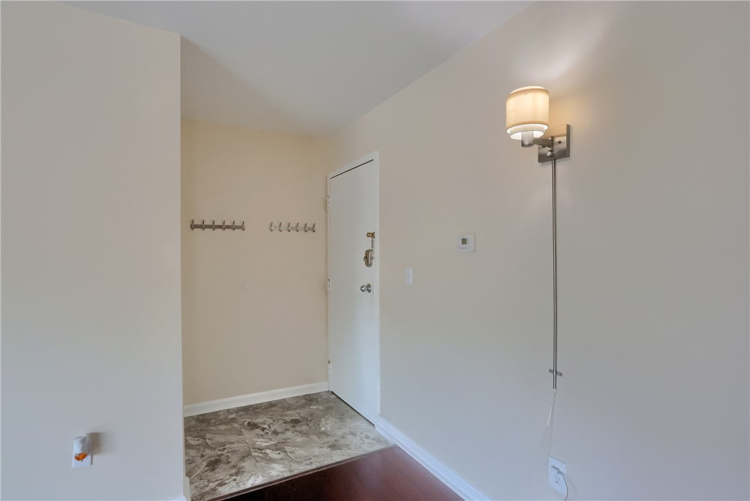 8179 Ohio River Blvd 16