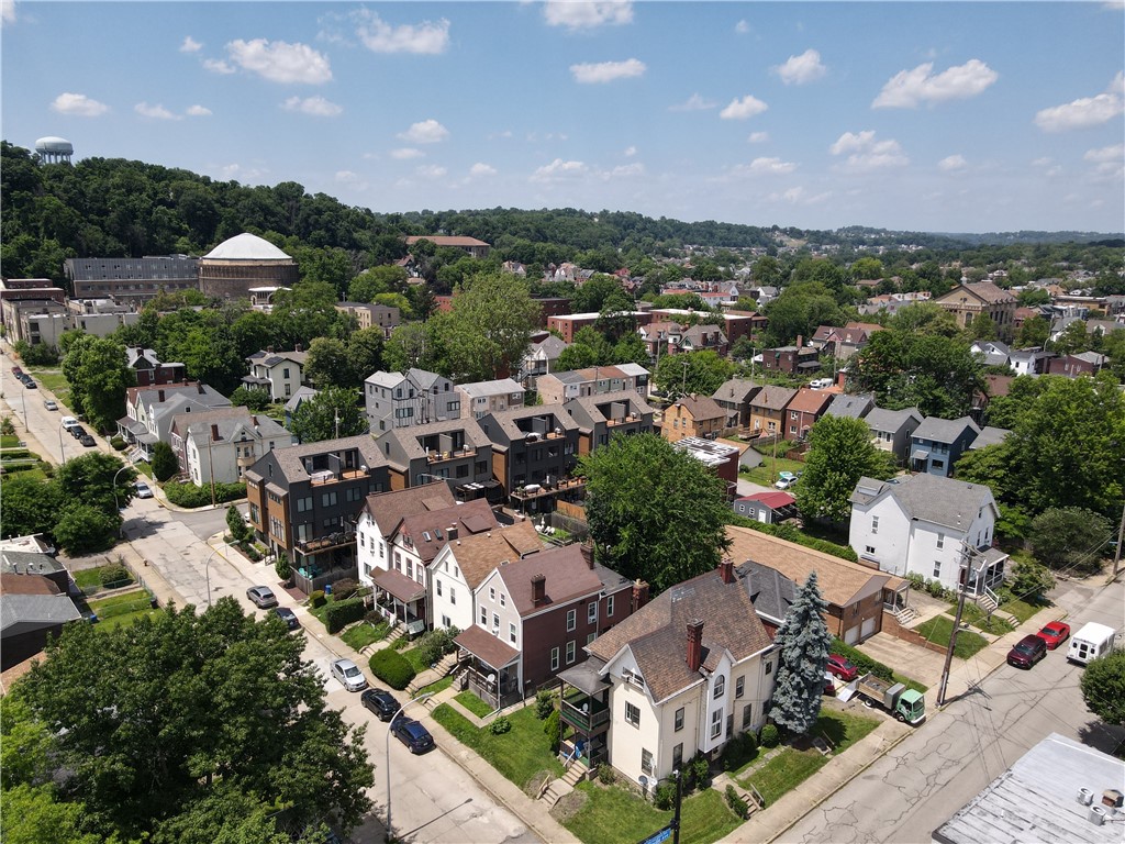 East Liberty, Pennsylvania 15206, United States, 2 Bedrooms Bedrooms, ,1 BathroomBathrooms,Residential,Active,162225