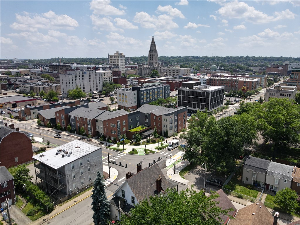 East Liberty, Pennsylvania 15206, United States, 2 Bedrooms Bedrooms, ,1 BathroomBathrooms,Residential,Active,162225