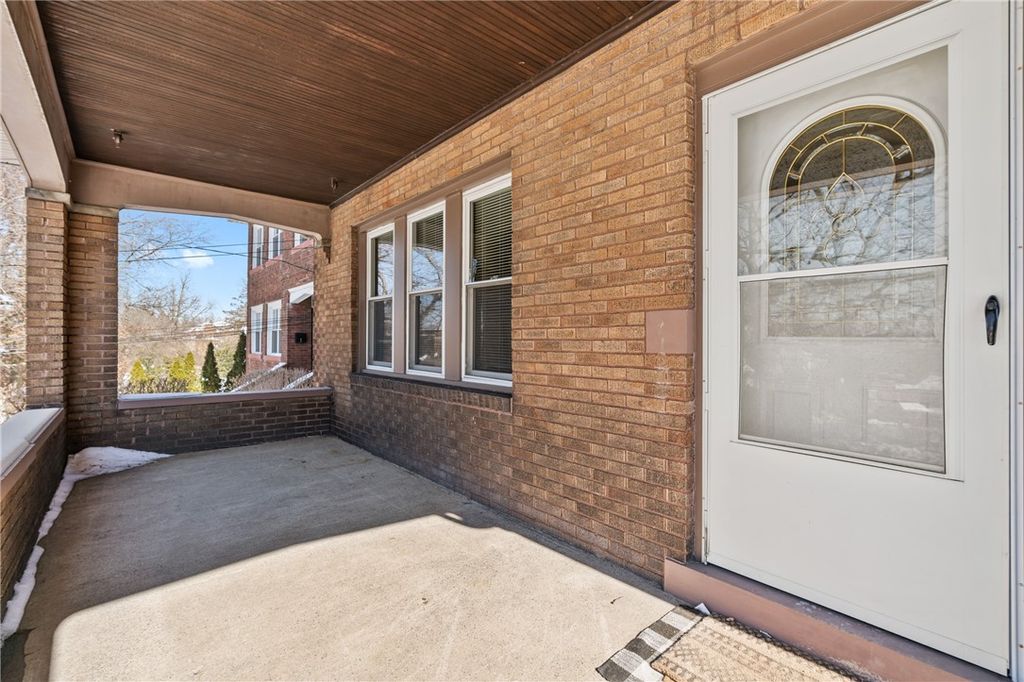 Photo of 3409 Brownsville Rd, Pittsburgh, PA 15227 (MLS # 1749436)