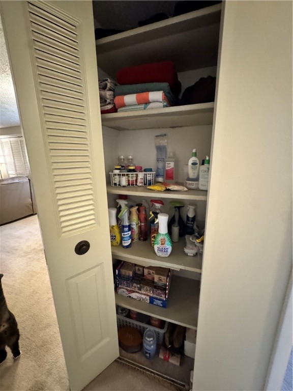Cranberry Twp, Pennsylvania 16066, United States, 2 Bedrooms Bedrooms, ,1 BathroomBathrooms,Residential,Contingent,567