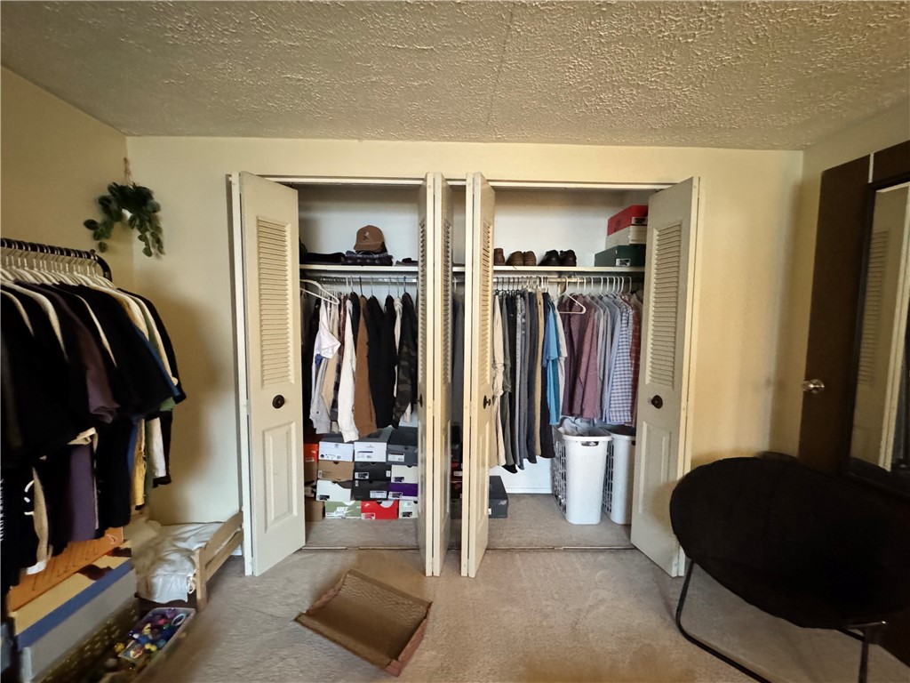 Cranberry Twp, Pennsylvania 16066, United States, 2 Bedrooms Bedrooms, ,1 BathroomBathrooms,Residential,Contingent,567