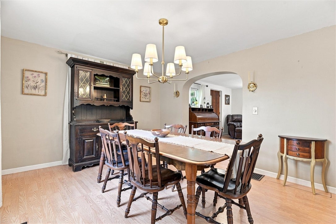 352 Mountain View Rd