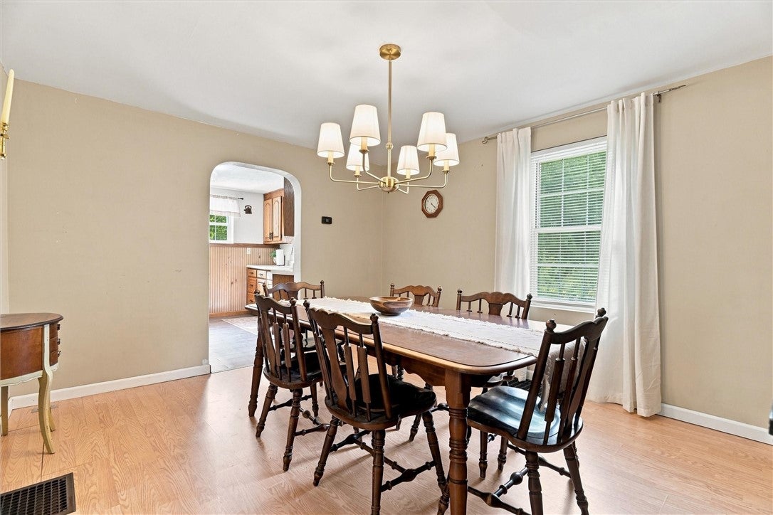 352 Mountain View Rd