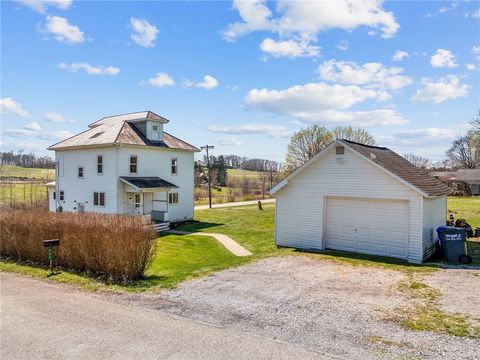 Photo of 685 Herman Rd, Butler, PA 16002 (MLS # 1747612)