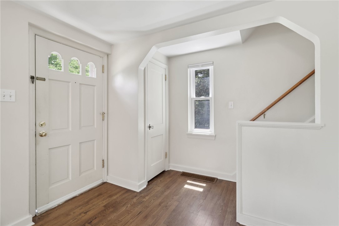 7 Earlswood Ave