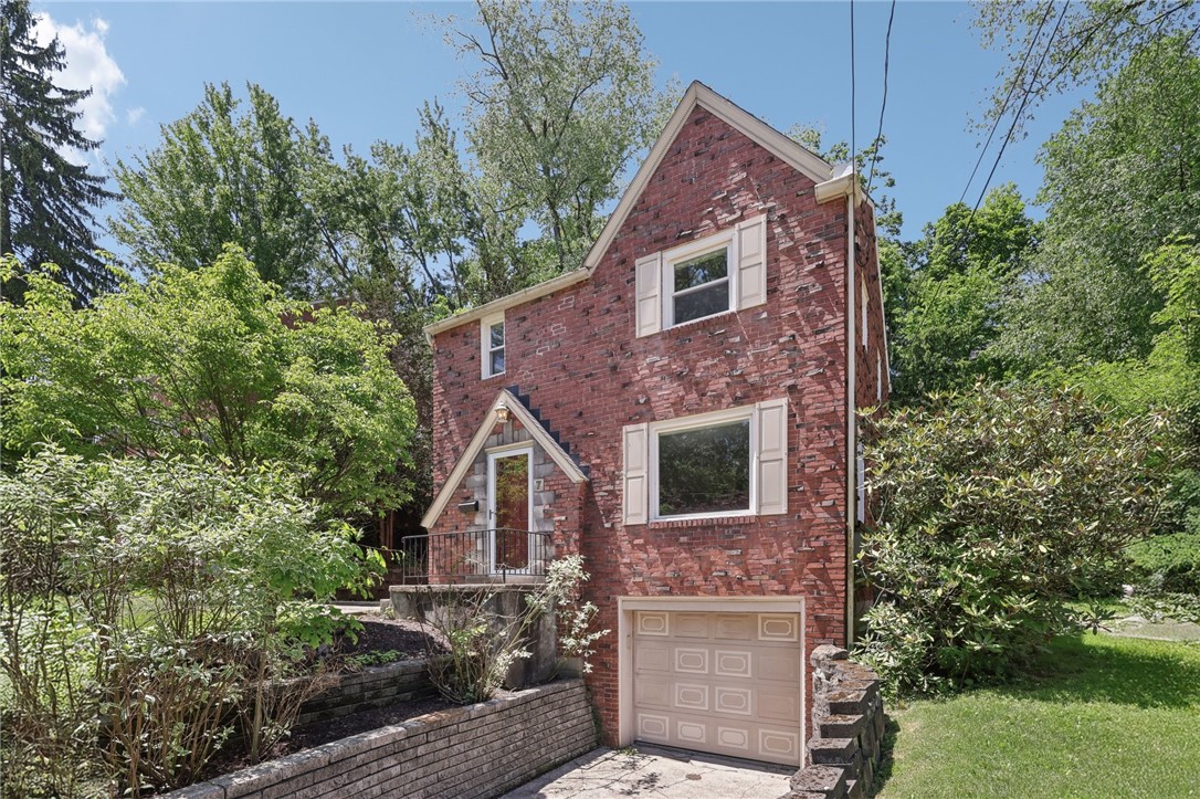 7 Earlswood Ave