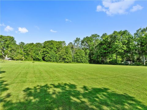 Single Family Residence in Shade Twp PA 520 BunkerHill Rd Rd 5.jpg