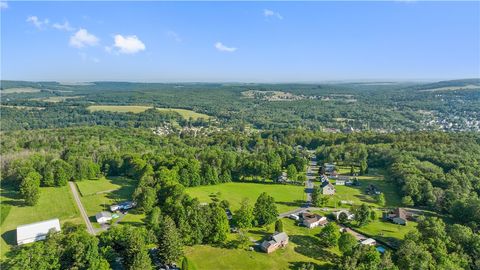 Single Family Residence in Shade Twp PA 520 BunkerHill Rd Rd 10.jpg