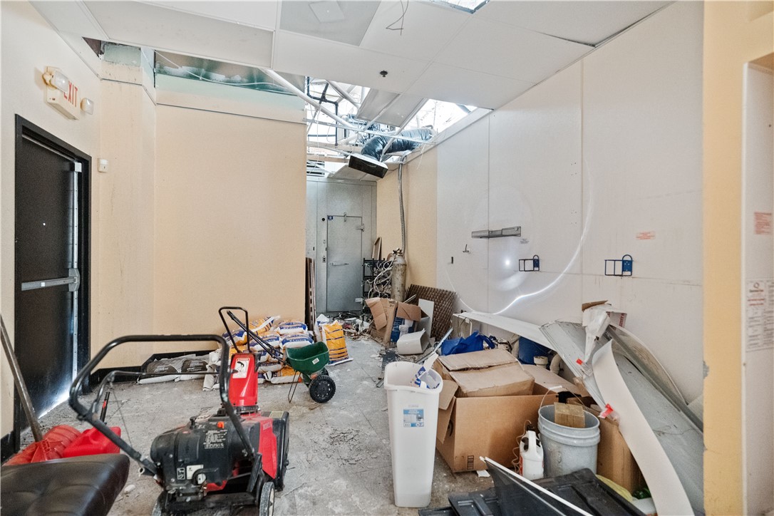 California, Pennsylvania 15419, United States, ,Commercial,Contingent,62701