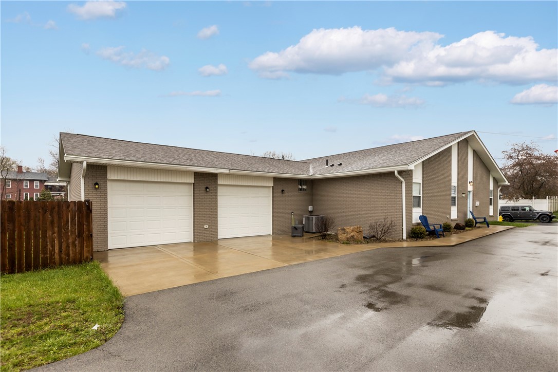 1106 8th Ave, New Brighton, Pennsylvania image 3