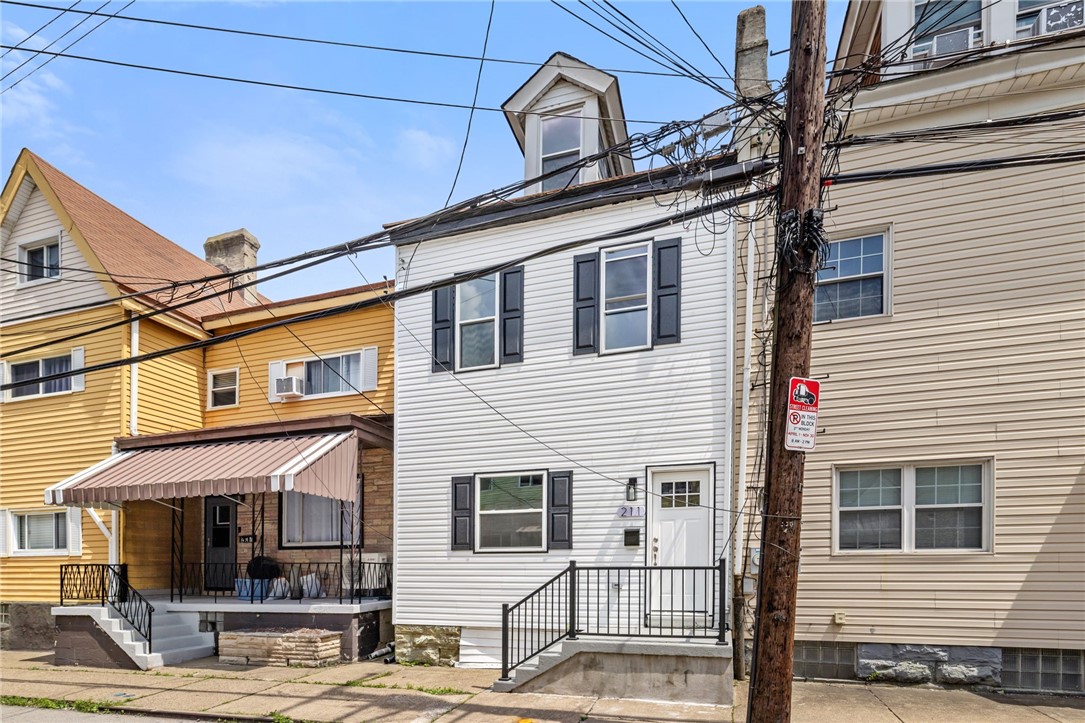 211 Taylor St