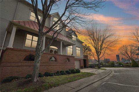 88 Waterfront Dr Washington's Landing PA 15222