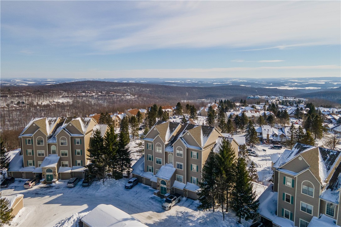 Seven Springs Resort, Pennsylvania 15622, United States, 4 Bedrooms Bedrooms, ,3 BathroomsBathrooms,Residential,Pending,12433