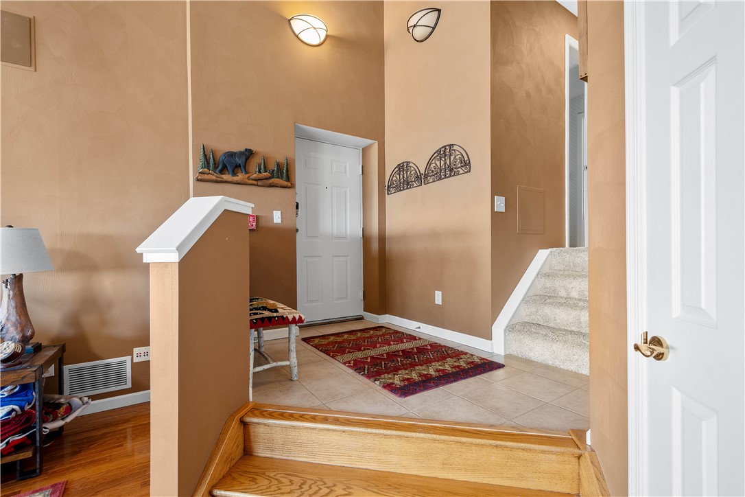 Seven Springs Resort, Pennsylvania 15622, United States, 4 Bedrooms Bedrooms, ,3 BathroomsBathrooms,Residential,Pending,12433