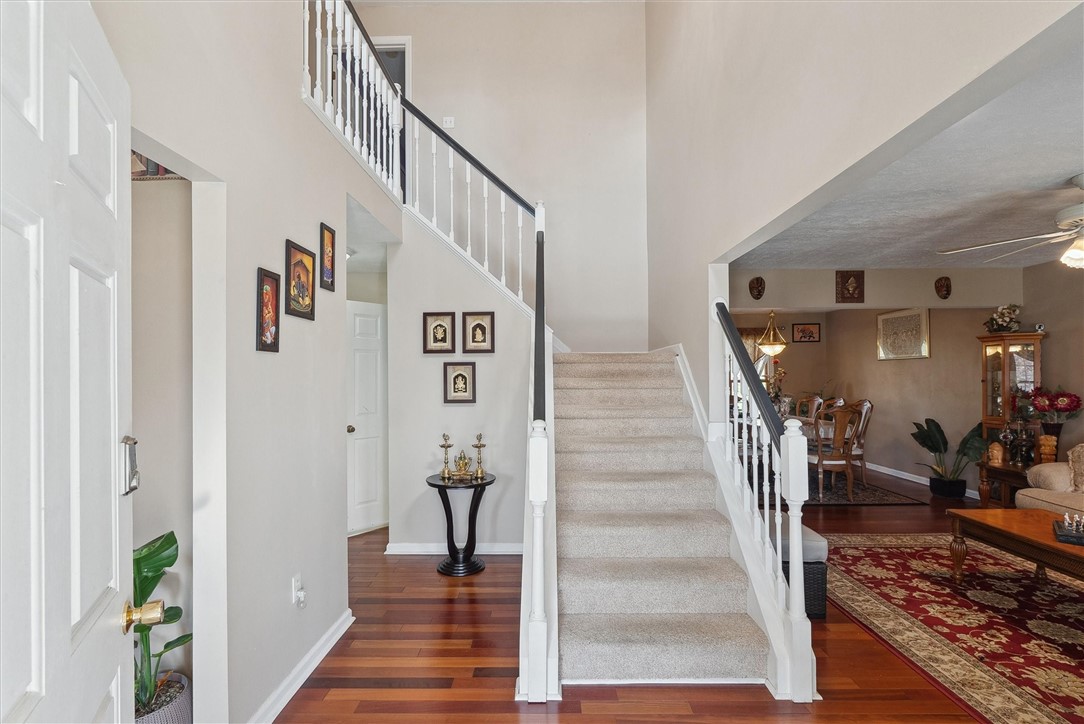260 Fox Meadow Dr