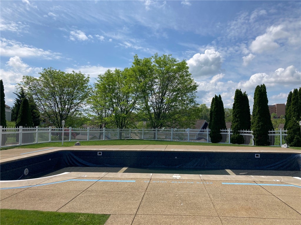 Monroeville, Pennsylvania 15146, United States, 3 Bedrooms Bedrooms, ,3 BathroomsBathrooms,Residential,Active,124590