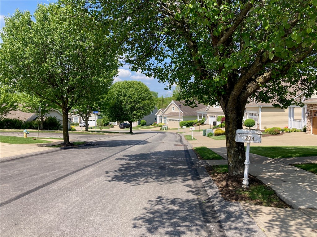 Monroeville, Pennsylvania 15146, United States, 3 Bedrooms Bedrooms, ,3 BathroomsBathrooms,Residential,Active,124590