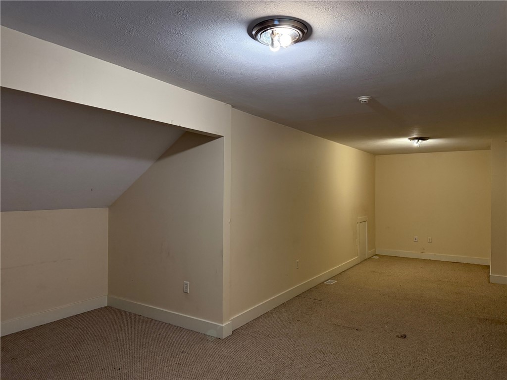 Monroeville, Pennsylvania 15146, United States, 3 Bedrooms Bedrooms, ,3 BathroomsBathrooms,Residential,Active,124590