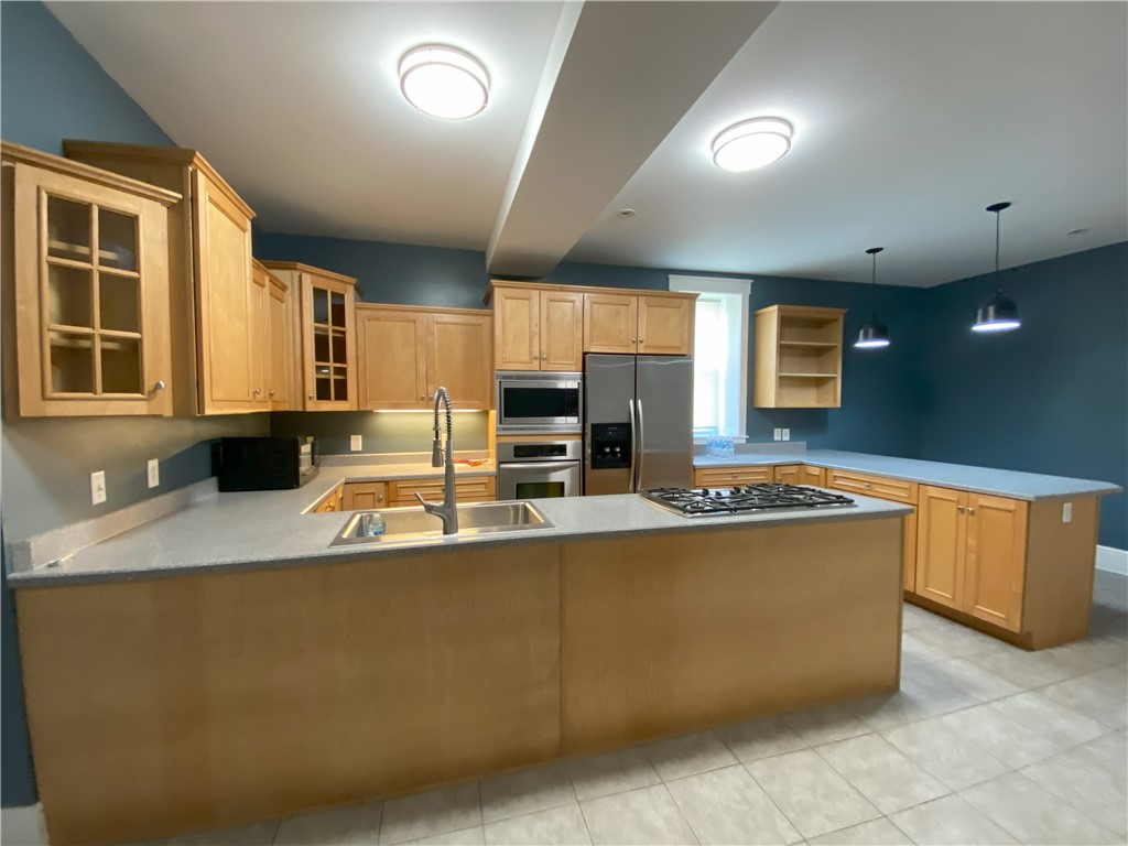 Scottdale, Pennsylvania 15683, United States, 4 Bedrooms Bedrooms, ,5 BathroomsBathrooms,Residential,Active,186723